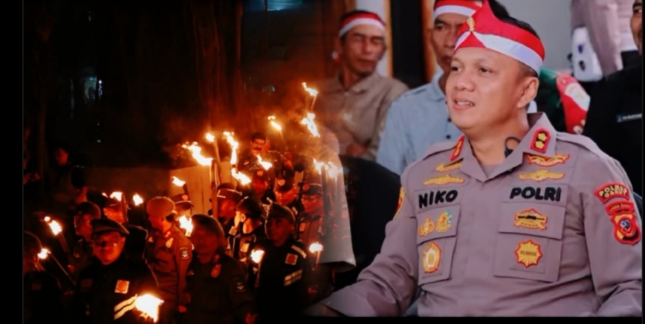 Semarak HUT RI ke-81, Kapolres Garut Hadiri Upacara Taptu dan Pawai Obor